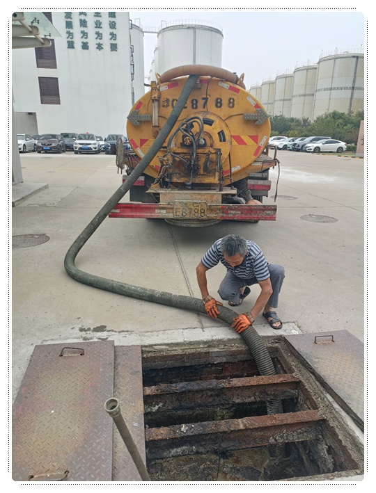 铜官隔油池清掏